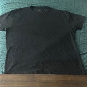 Gildan Black Short Sleeve Tee Classic Crew Neck